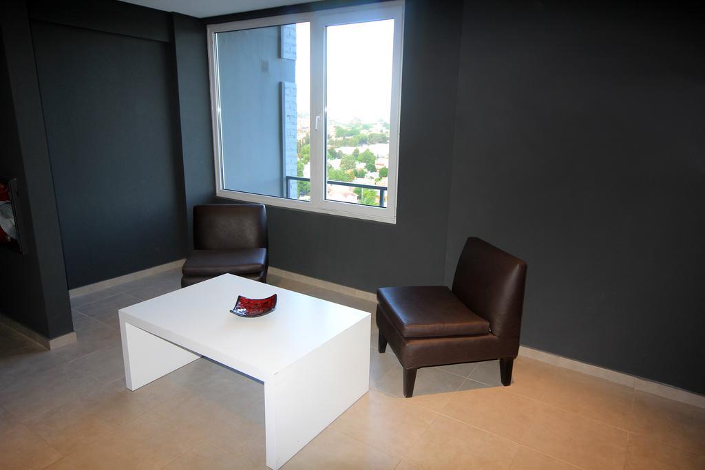 Hotel Neu 354 Neuquén Kültér fotó