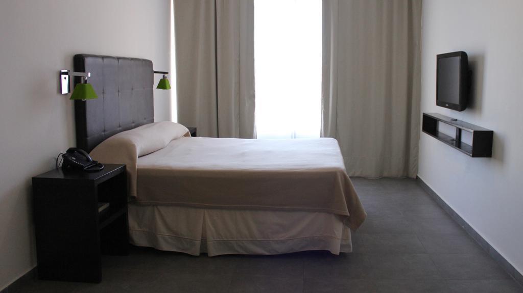 Hotel Neu 354 Neuquén Kültér fotó