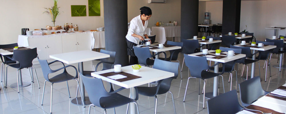 Hotel Neu 354 Neuquén Kültér fotó
