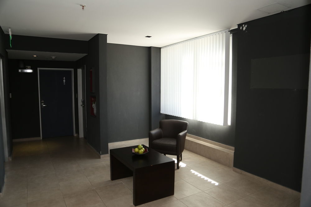 Hotel Neu 354 Neuquén Kültér fotó